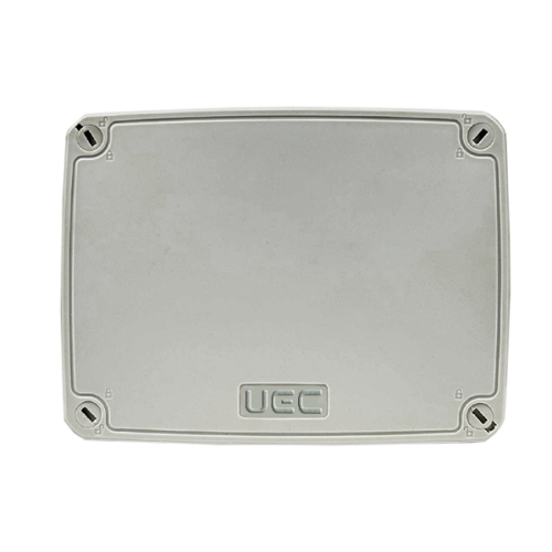 Коробка монтажна для відкритого встановлення без отворів 146х105х65 мм (зовн.162х122х68 мм) IP67 із скобами сіра UEC